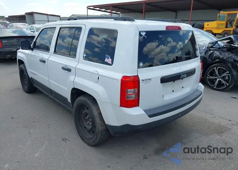 2014 Jeep Patriot Sport z USA, uszkodzony, nr VIN 1C4NJPBA5ED642313